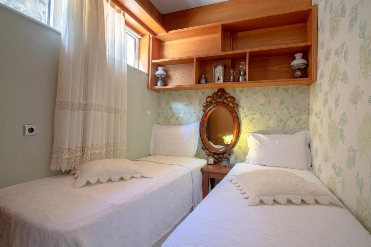 Cretan Biosuites Palaiokastro  ภายนอก รูปภาพ