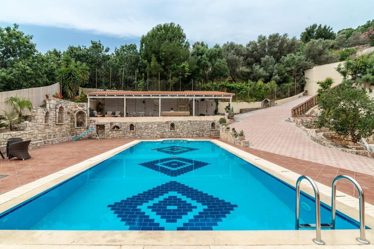 Cretan Biosuites Palaiokastro  ภายนอก รูปภาพ